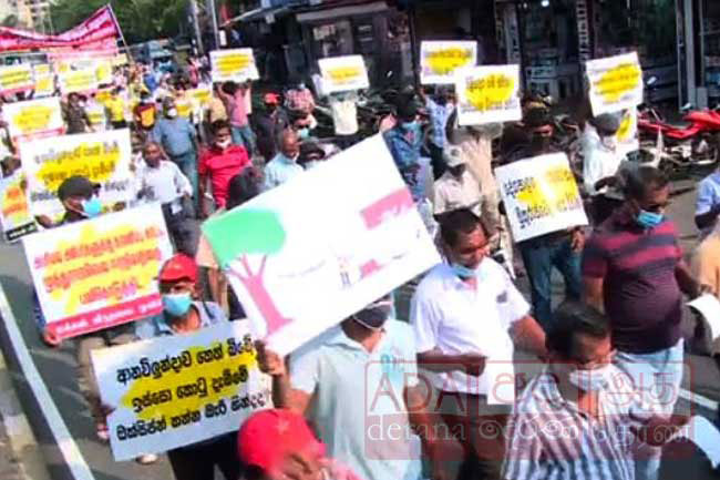Heavy traffic near Technical Junction due to protest