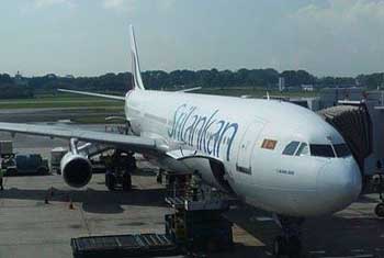SriLankan flight delay: License of pilot suspended