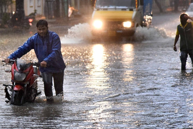 Fairly heavy rainfall above 75 mm likely in four provinces