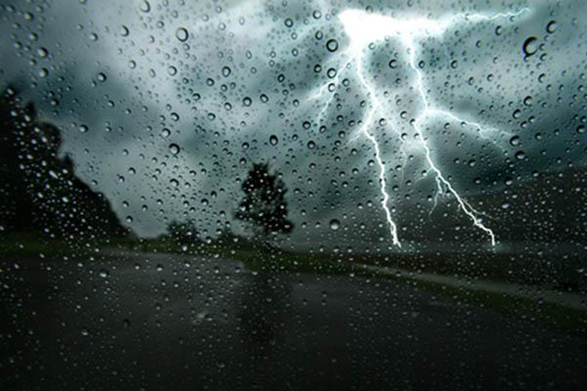 Advisory issued for heavy rainfall and severe lightning