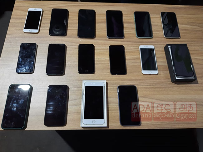Police bust mobile phone theft racket linked to courier service