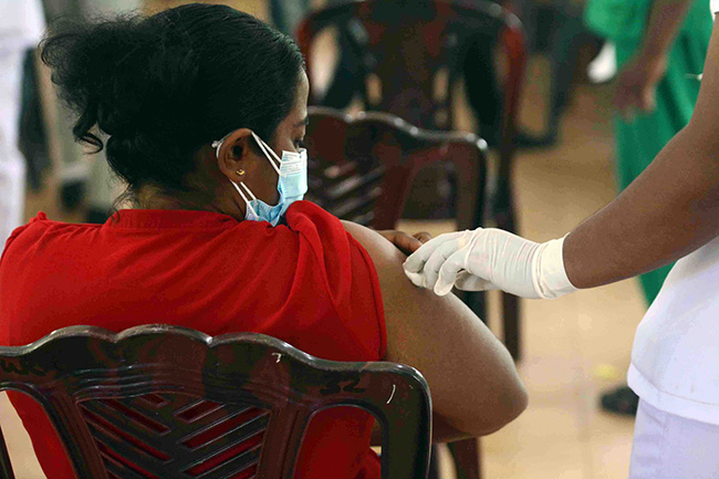 Sinopharm, Sputnik V jabs administered to more than 80,000 yesterday