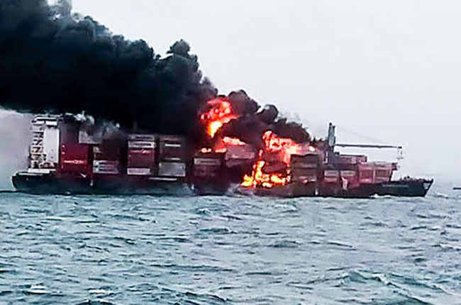 India responds to SLNs emergency request to douse fire on X-Press Pearl