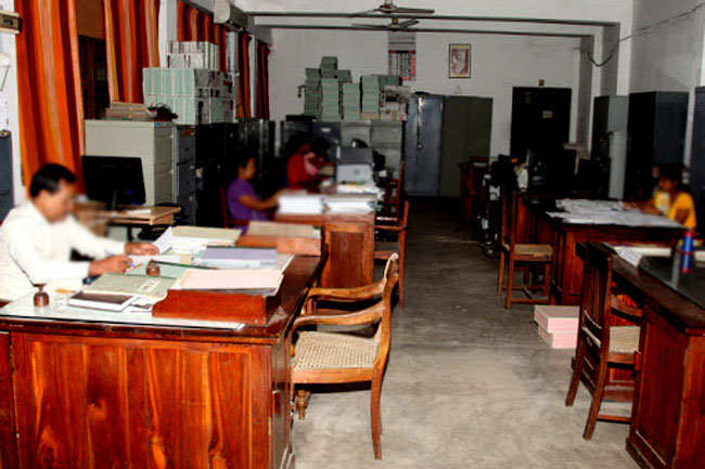 Govt institution heads instructed to summon minimum number of employees
