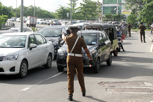 Over 1,000 arrested yesterday for flouting quarantine laws