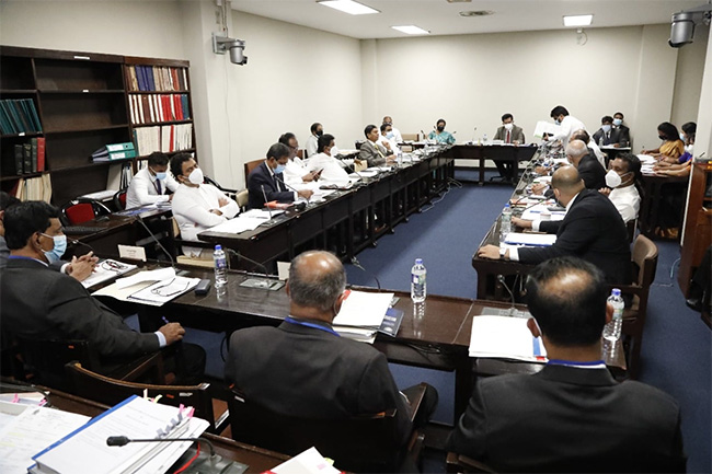 Sri Lanka Insurance directed to summon Litro Gas before COPE
