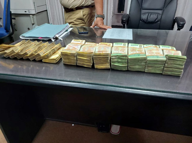 Brother-in-law of Ran Malli arrested with buried cash