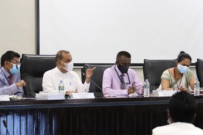 Cabinet paper to ban 8 more items harmful to environment  Amaraweera