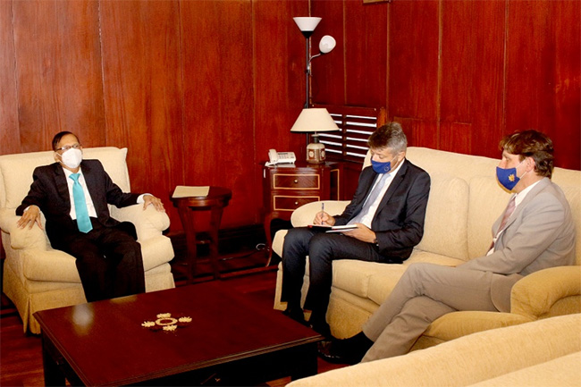 FM appreciates EUs support during pandemic, discusses further cooperation