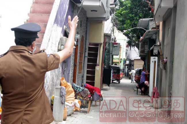 Police arrest 581 more quarantine curfew violators