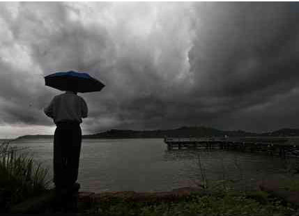 Showers expected to continue in several provinces