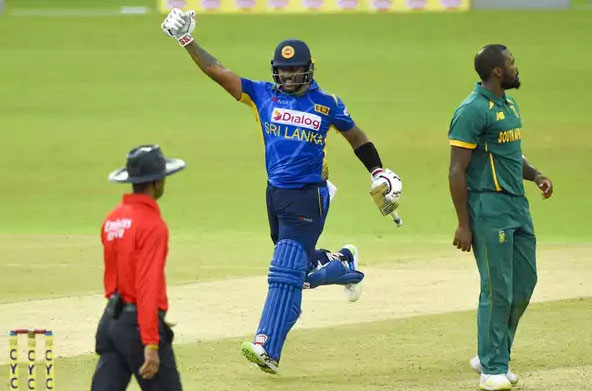 Avishka Fernando ton powers Sri Lanka to 300-9