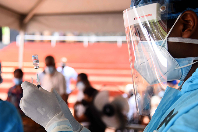 COVID vaccine clinics run by Health Ministry and Army today