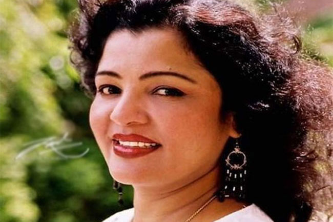 Veteran actress Vishaka Siriwardana passes away