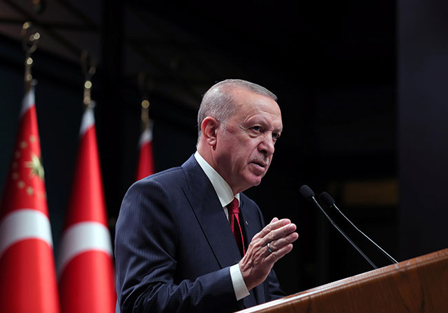 Turkey to expel US envoy and nine others, Erdogan says