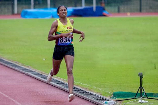 Gayanthika Abeyrathna sets two new Sri Lanka records