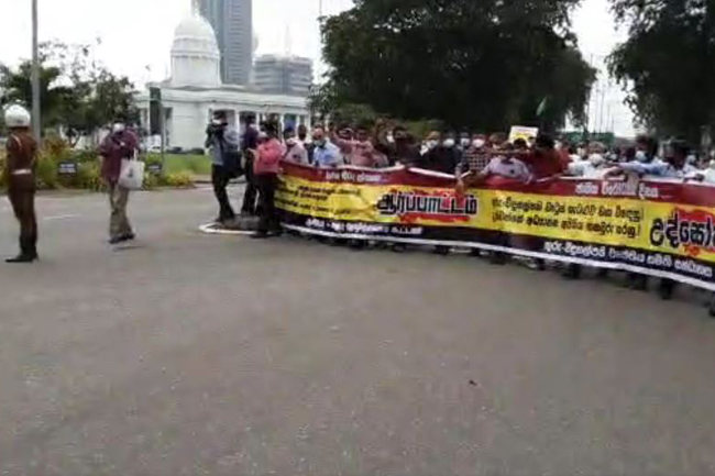 Traffic congestion in Town Hall due to protest