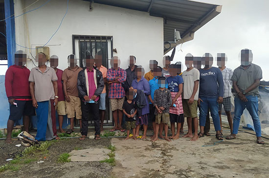 19 arrested as navy foils illegal migration attempt in Chilaw