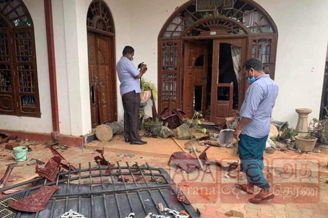 Area residents attack MP Thowfeek’s house after Kinniya ferry accident