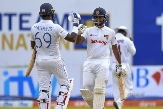 Karunaratne, Mathews fifties help Sri Lanka set West Indies 348 to win