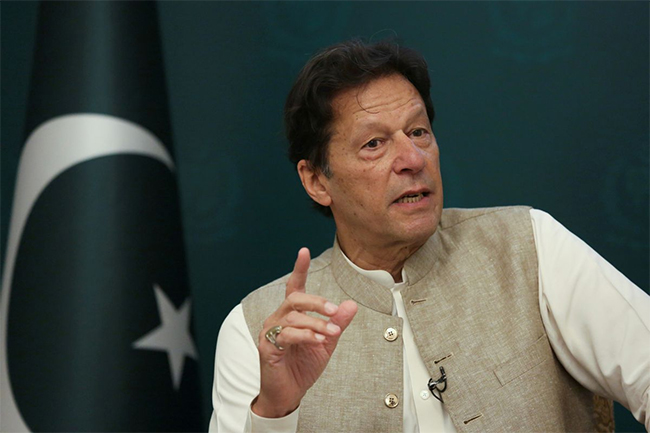 Pakistan PM orders probe into torture and burning of Sri Lankan over blasphemy charges