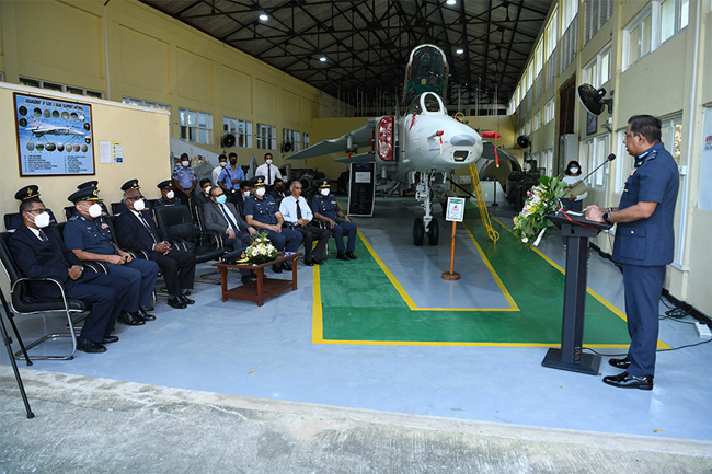 SLAF hands over MiG-27 to Moratuwa University