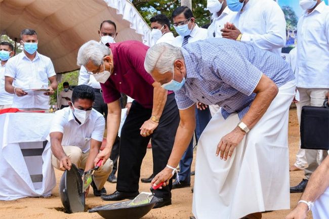 Construction of new entrance wall of Menik River begins