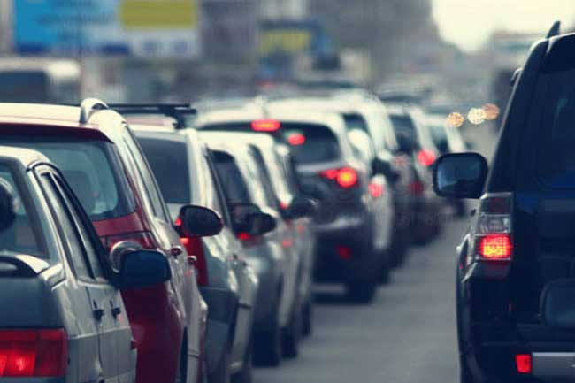 Colombo-Negombo road blocked by SJB protest