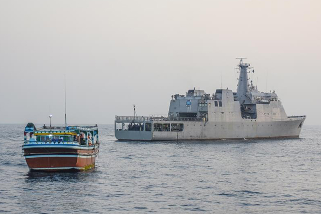 Drug peddlers dump heroin into sea as Navy foils smuggling attempt