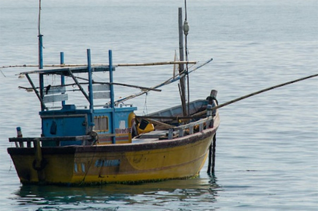 Seven detained Sri Lankan fishermen pardoned by Myanmar