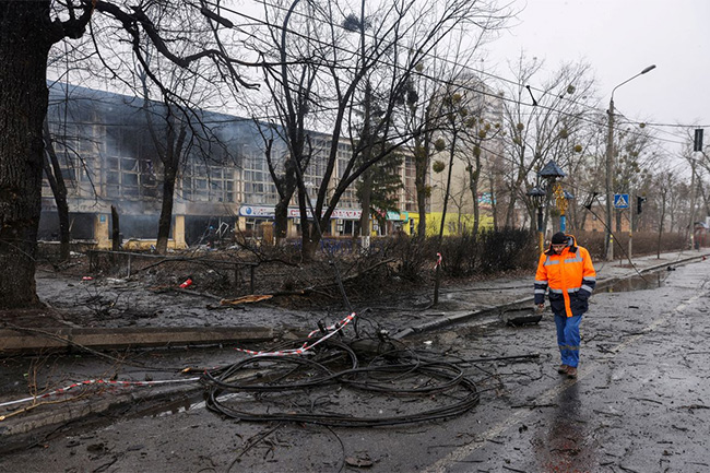 Civilian death toll in Ukraine now 474 but more casualties reported - UN