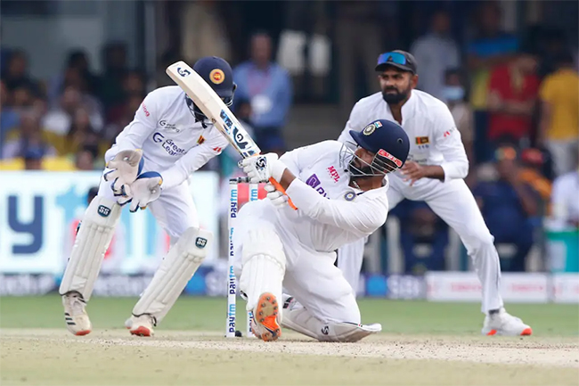 India declare 2nd innings at 303 for 9, set Sri Lanka target of 447