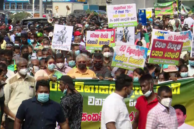Traffic congestion in Colombo due to SJB protest