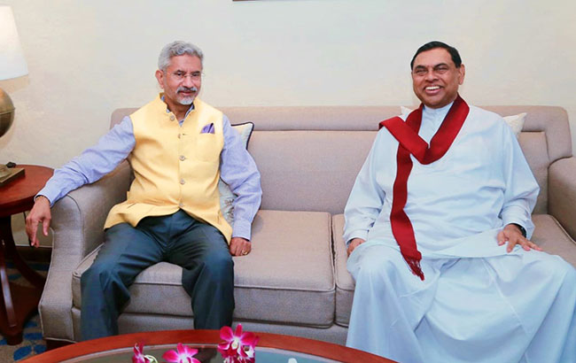 Indian External Affairs minister assures further financial assistance to Sri Lanka - adaderana.lk 1648448902-jaishankar-basil-colombo