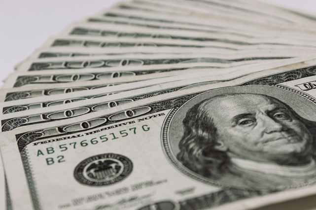 CBSL announces official US dollar exchange rates
