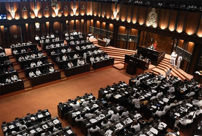 Party leaders decide to debate current situation in Parliament