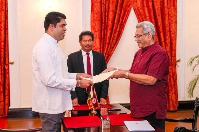 Shantha Bandara sworn in to fill in for Shasheendra