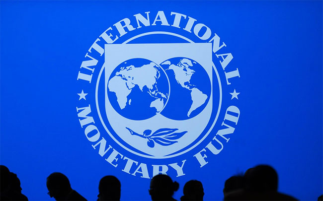 IMF backs Sri Lanka dialogue amid ratings downgrades