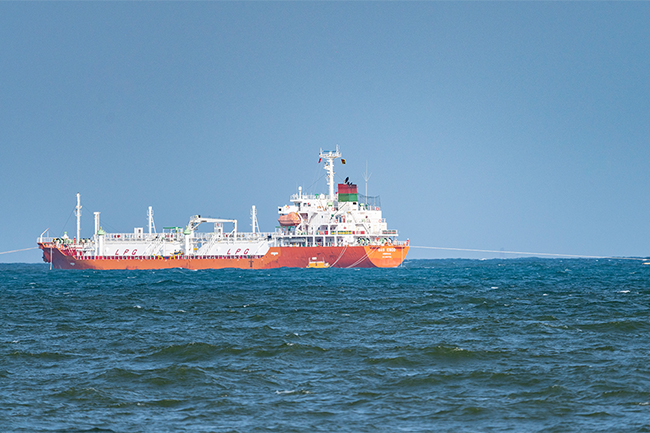 Sri Lanka expecting 3,600 MT domestic gas shipment today