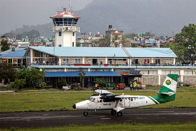 Nepal suspends search for missing plane with 22 on board