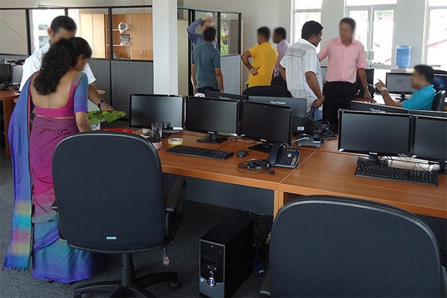 Govt to encourage public employees to take entitled no-pay leave