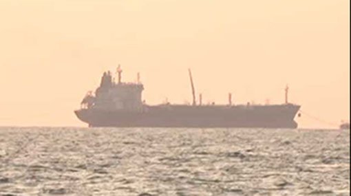 Final fuel shipment under Indian credit line arrives at Colombo Port