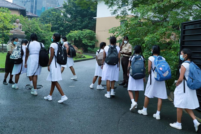 Schools in Colombo city limits closed next week