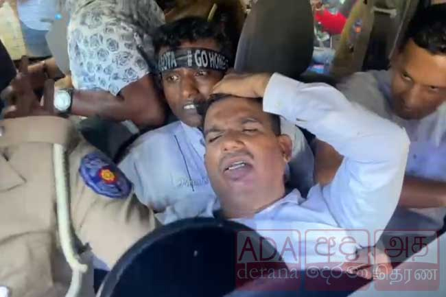 Four arrested during protest in Colombo