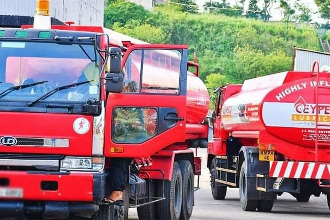 AG ordered to submit proper fuel distribution mechanism for essential ...