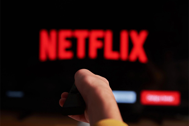Streaming giant Netflix loses almost a million subscribers