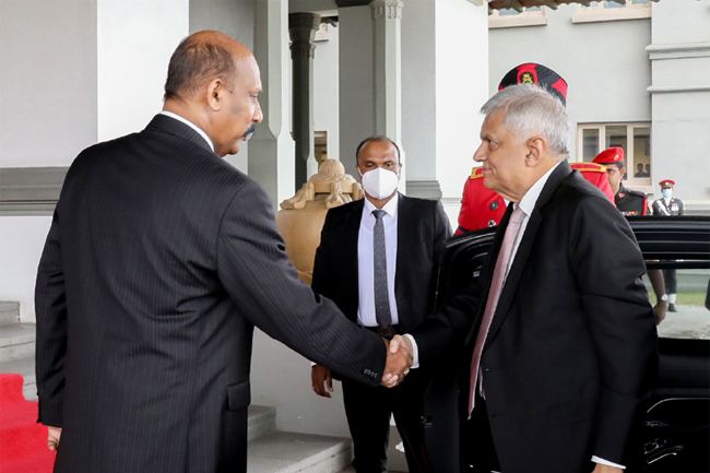President visits Defence Headquarters Complex 