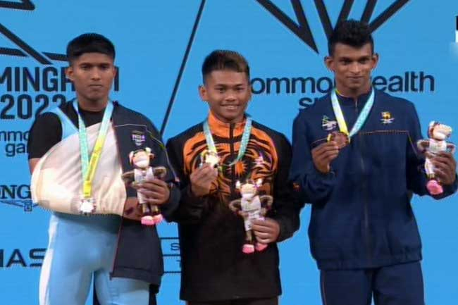 Weightlifter Dilanka Isuru secures bronze medal at Commonwealth Games