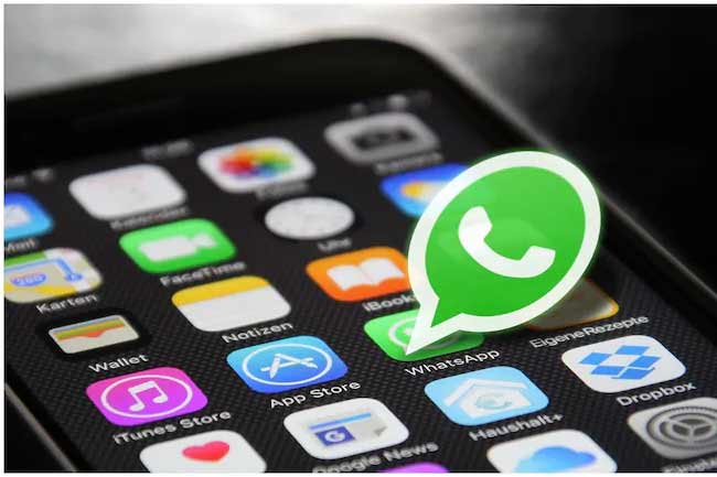 WhatsApp is going to stop letting everyone see when youre online