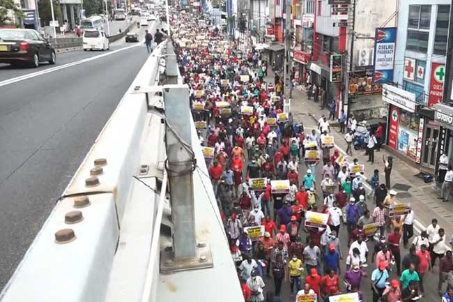 Traffic in Nugegoda due to NPP protest march